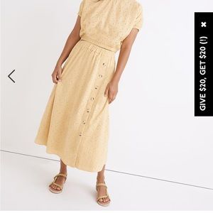 NWT Madewell eyelet side button midi skirt, size Large
